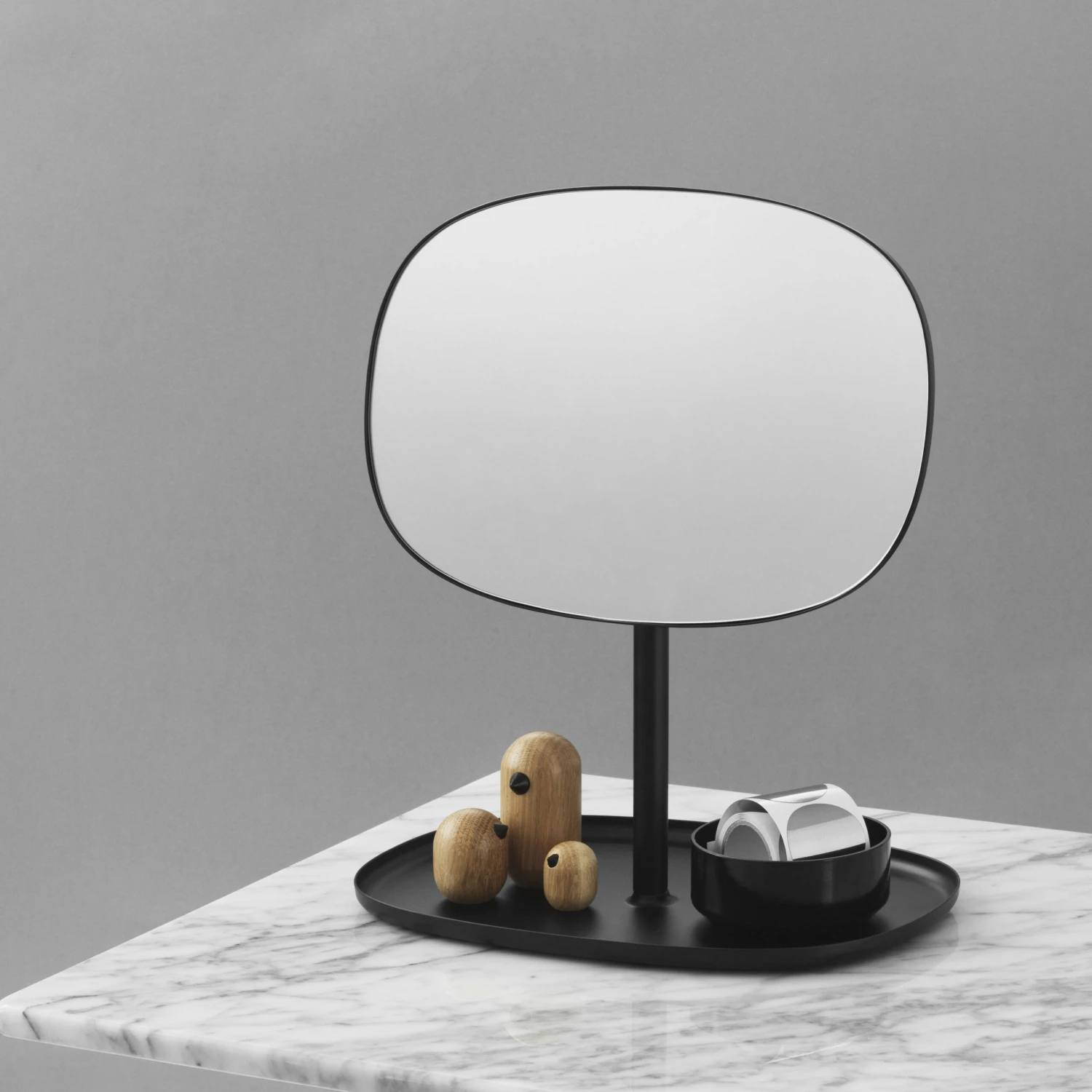 Normann Copenhagen Flip Spiegel 5 Normann Copenhagen Flip Spiegel - Afbeelding 5