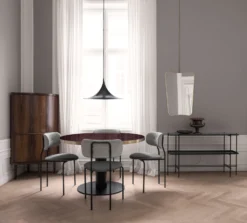 Gubi F.A.33 Rechthoekige Spiegel 7 Gubi F.A.33 Rechthoekige Spiegel -Woondecoratie Winkel 26891 02 41 EnvironmentImage 8e79d70f5f scaled