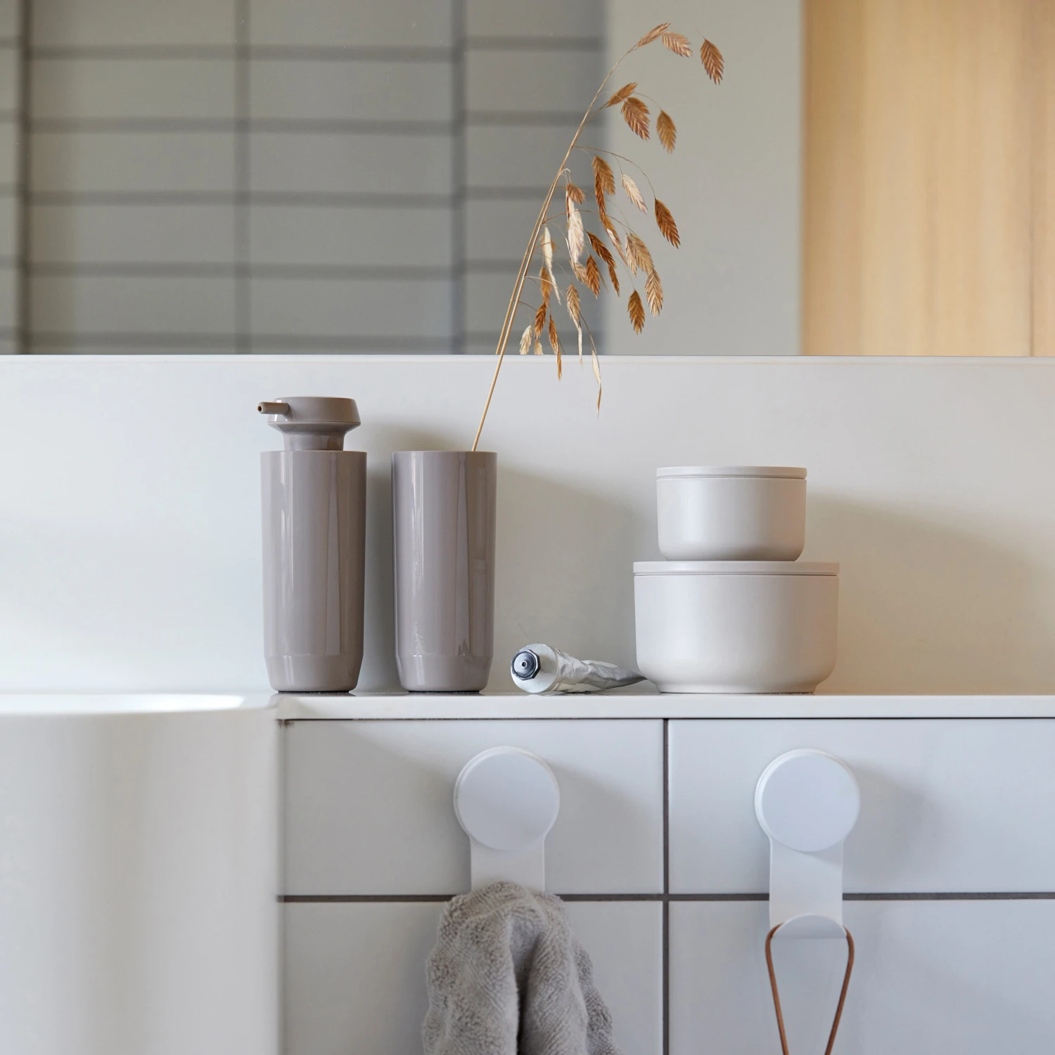 Zone Denmark Zone Suii Tandenborstelbeker 14 Cm 2 Zone Denmark Zone Suii Tandenborstelbeker 14 Cm - Afbeelding 2