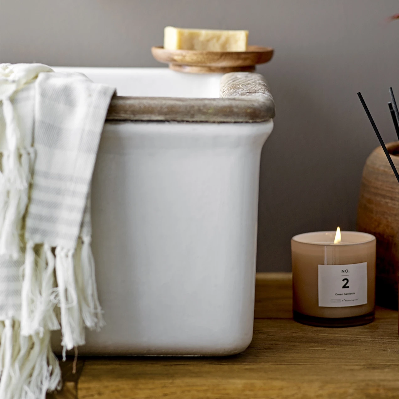 NO. 2 Green Gardenia Geurkaars 4 NO. 2 Green Gardenia Geurkaars - Afbeelding 4