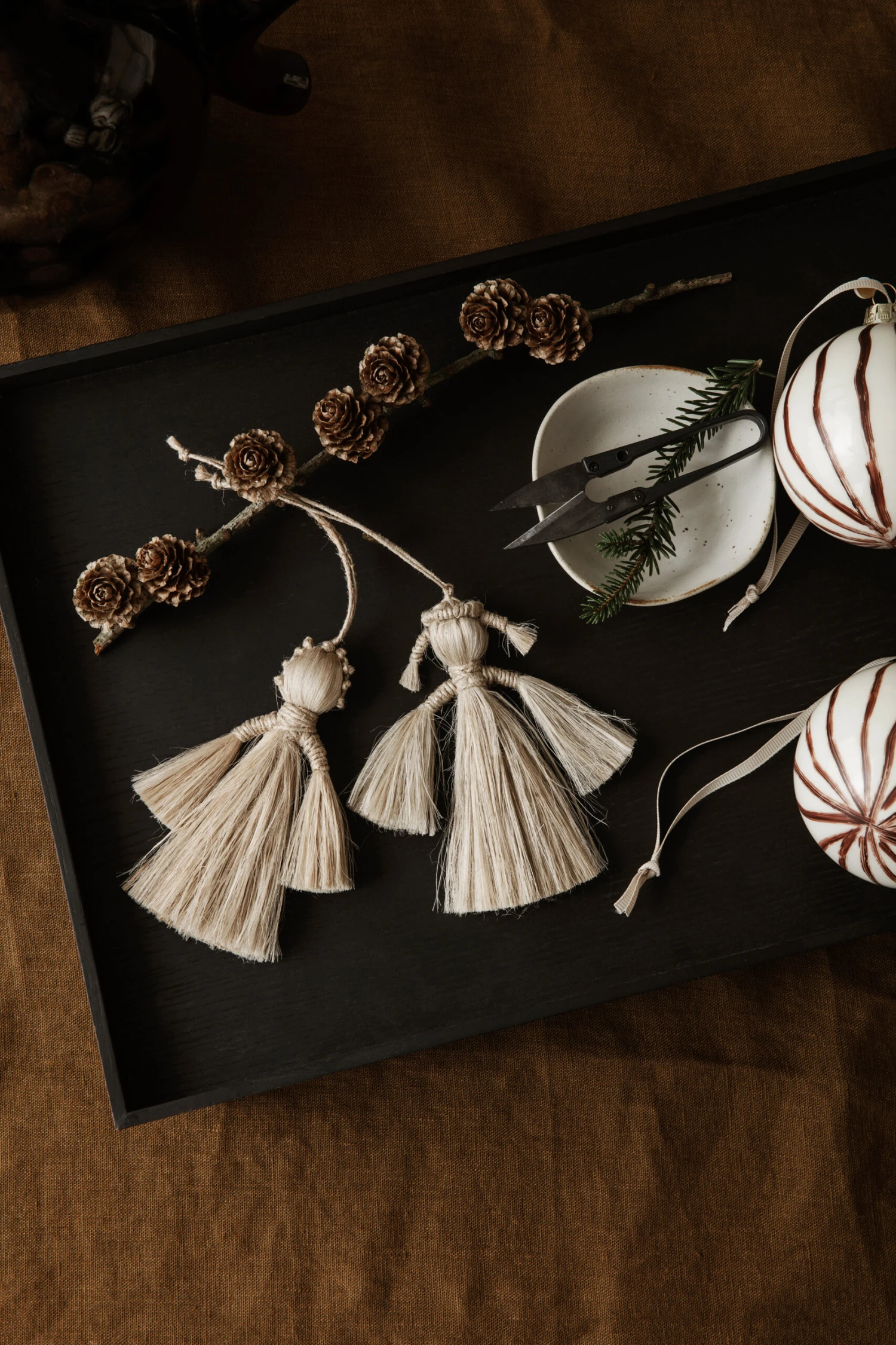 Ferm LIVING Wing Angels Kersthanger 9 Cm 2-pack 2 Ferm LIVING Wing Angels Kersthanger 9 Cm 2-pack - Afbeelding 2