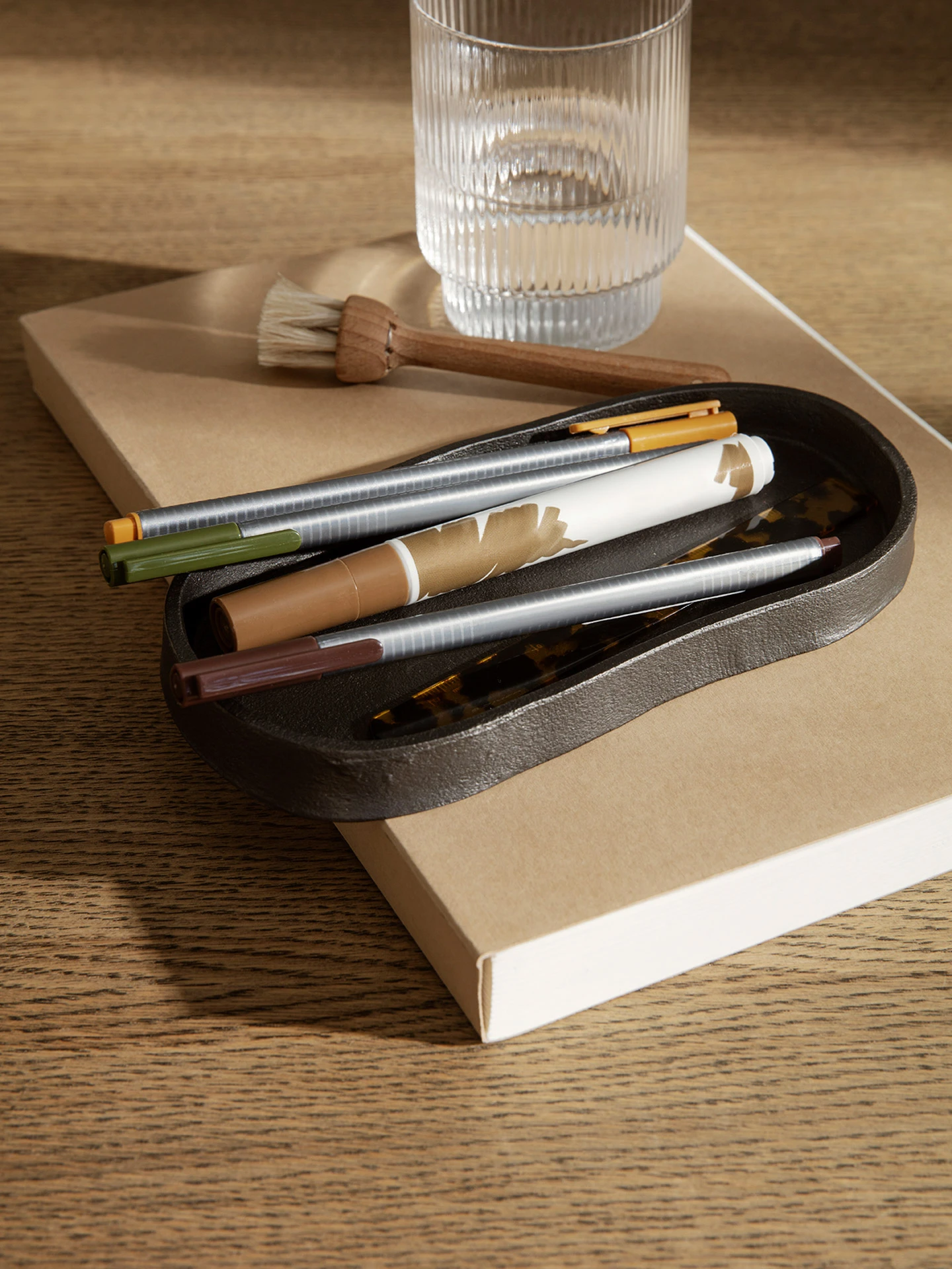 Ferm LIVING Yama Dienblad Ovaal 9,5x19 Cm 2 Ferm LIVING Yama Dienblad Ovaal 9,5x19 Cm - Afbeelding 2