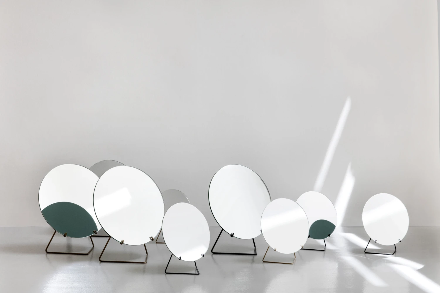 Moebe Vloerspiegel Ø20 Cm 7 Moebe Vloerspiegel Ø20 Cm - Afbeelding 7