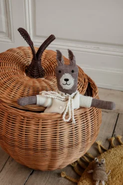 Ferm LIVING Lee Merino Rabbit Family -Woondecoratie Winkel 574349 01 41 EnvironmentImage 36deb6f263 scaled