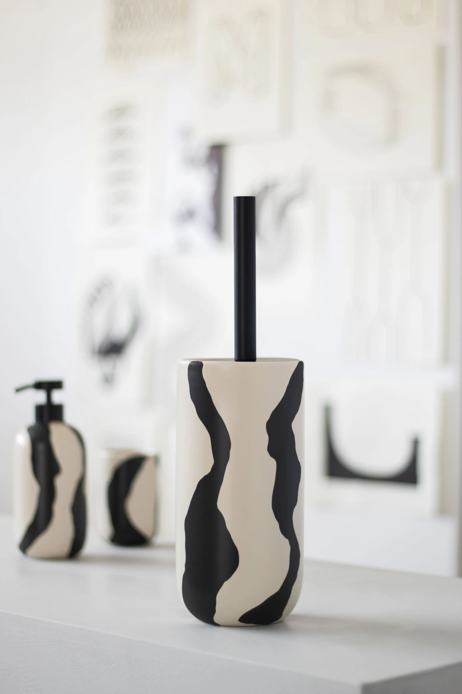 Mette Ditmer Icon Toiletborstel 4 Mette Ditmer Icon Toiletborstel - Afbeelding 4