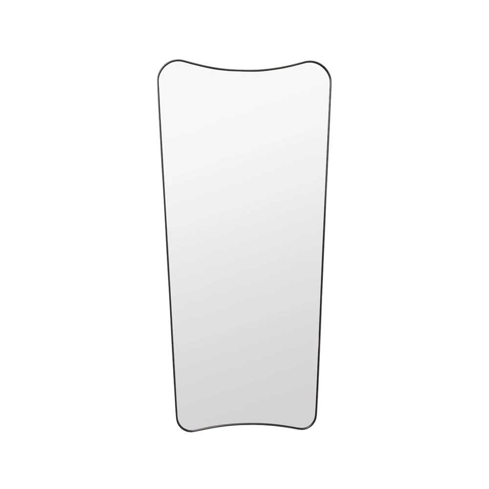 Gubi F.A.33 Spiegel 1 Gubi F.A.33 Spiegel