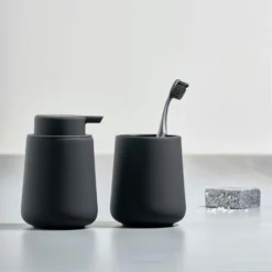 Zone Denmark Nova One Tandenborstelbeker 7 Zone Denmark Nova One Tandenborstelbeker -Woondecoratie Winkel p 31010 01 02 6216c663a8 scaled