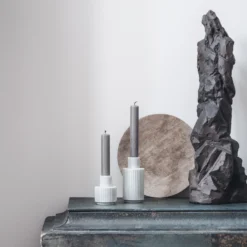 Lyngby Porcelæn Lyngby Kandelaar Wit -Woondecoratie Winkel p 31690 01 02 b3626747a1 scaled